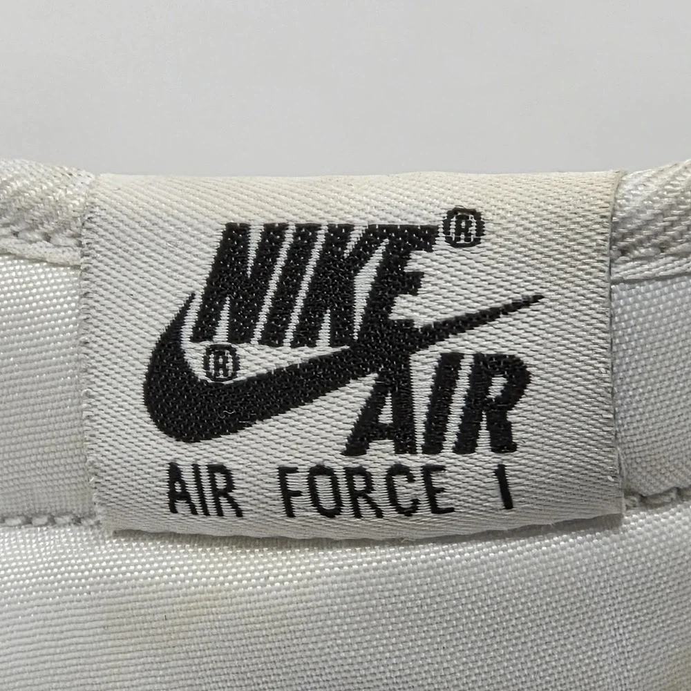 Nike Air Force 1 One Low '07 White Black Swoosh CT2302-100 Men's 10.5